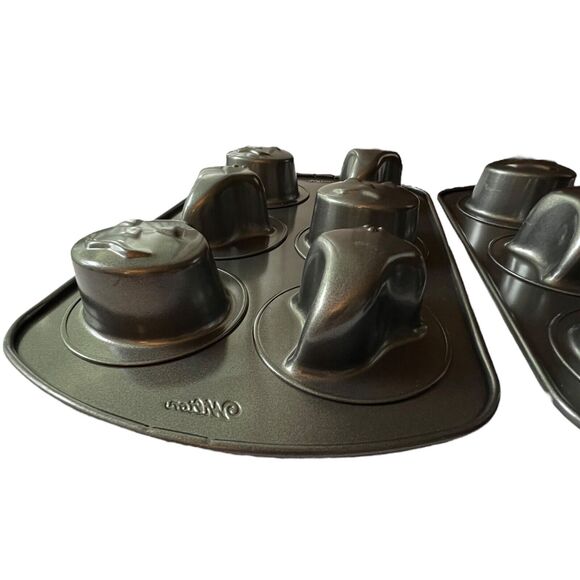 Lot Of 2 Wilton Mini Cake Cupcake Baking Pan Halloween Ghost Pumpkin 6 Cavity - Picture 5 of 5